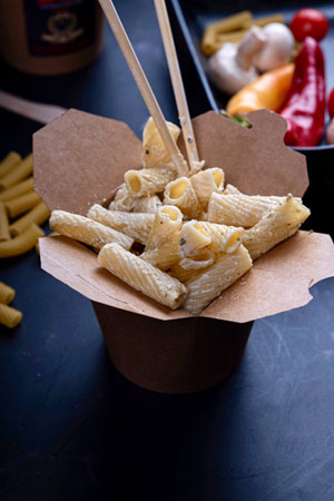chicken ala crema pasta cup